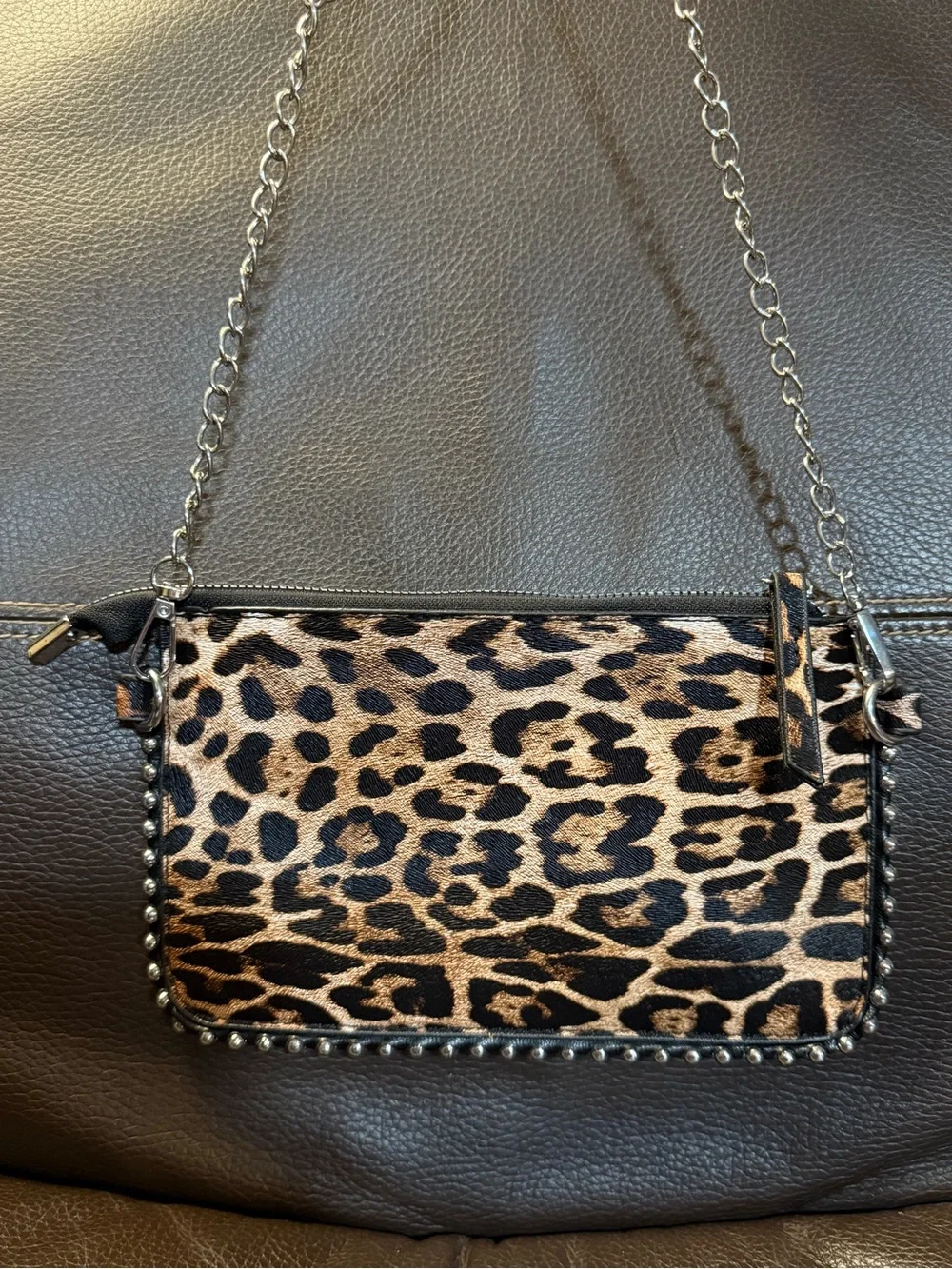 Leopard Print Chain Shoulder Bag - Brown